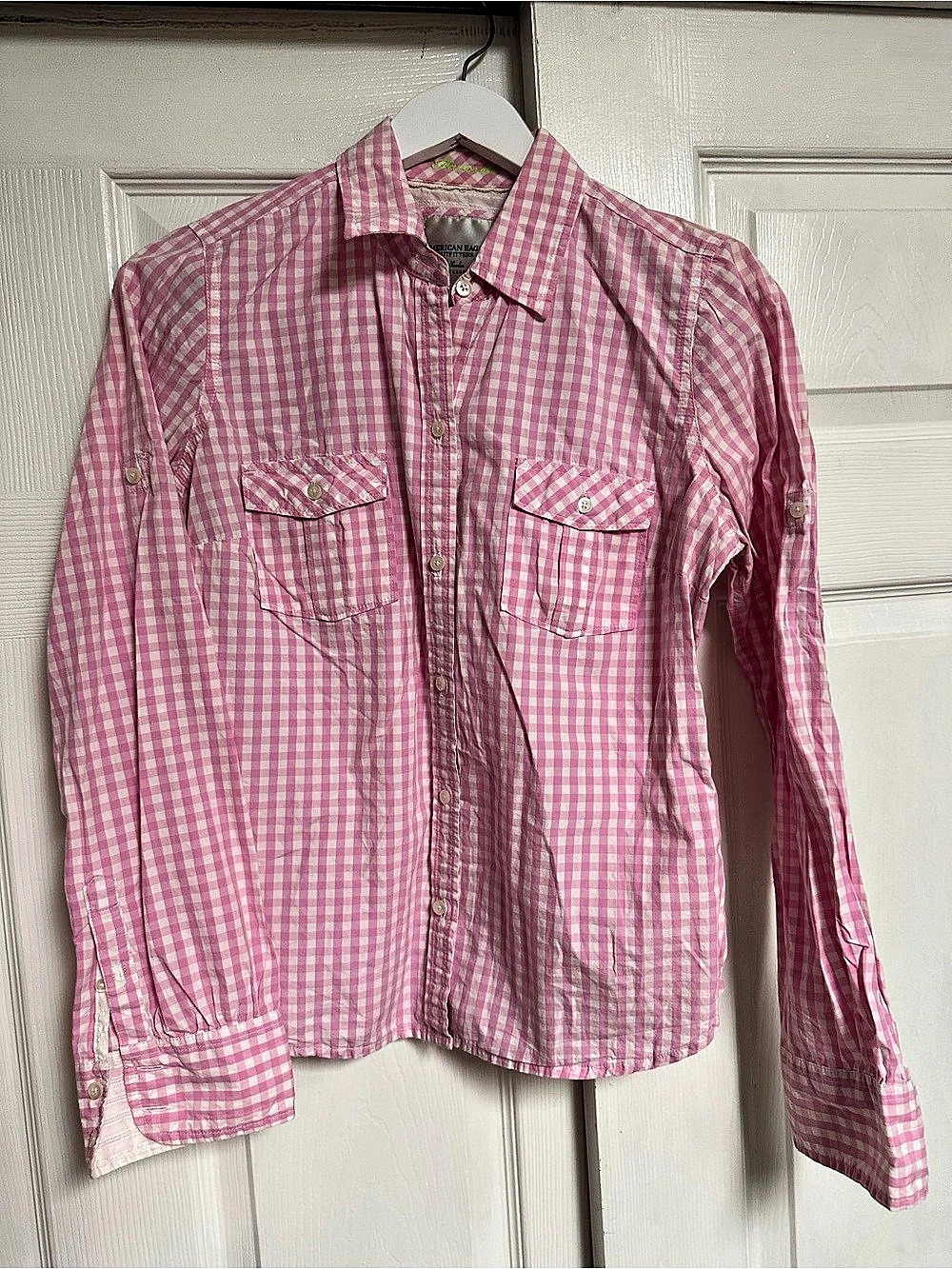 American Eagle Outfitters Gingham Button Down Shirt in Pink & White